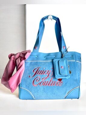 JUICY COUTURE RETRO STRAWBERRY DAYDREAMER TOTE BAG Blue Gleam New!